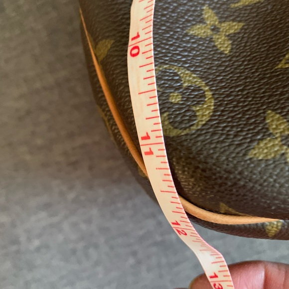 LV Authentic SOLD - Picture 3 of 6